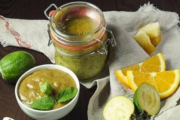 jam in a bowl 