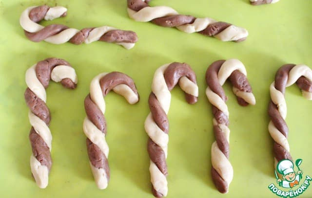 Candy Cane Cookies