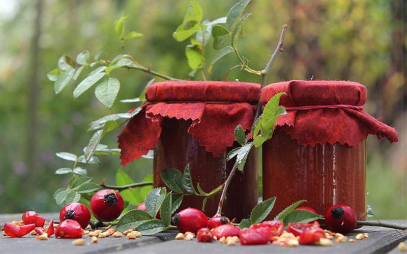 Marmelade mit Hagebutte 