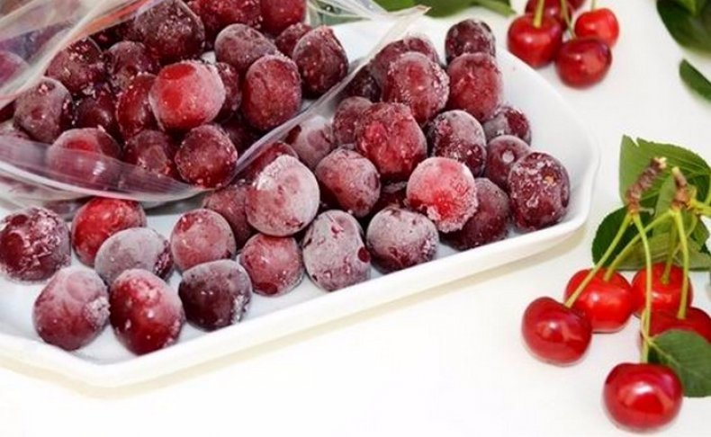 freezing cherries