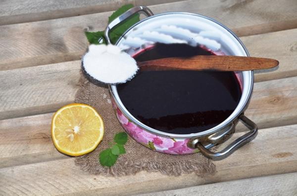 Blaubeer-Zitronen-Sirup