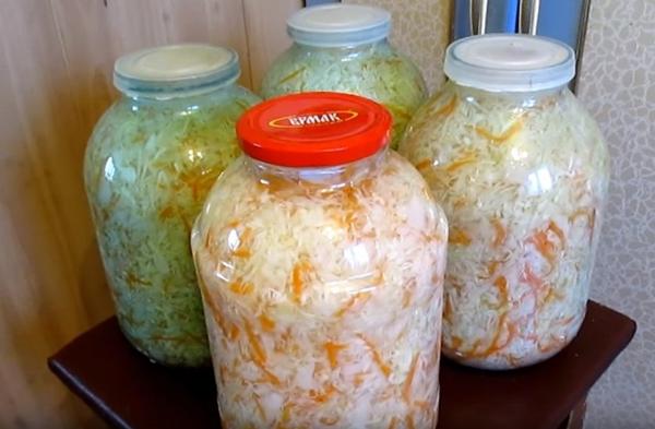 Sauerkraut na may Aspirin para sa taglamig