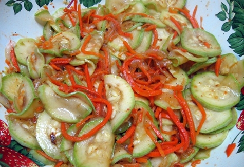 Koreaanse courgettesalade