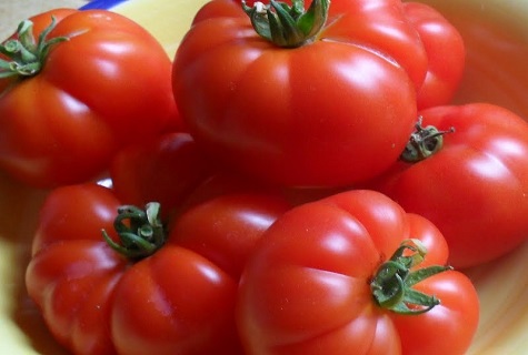 a bunch of Marmande