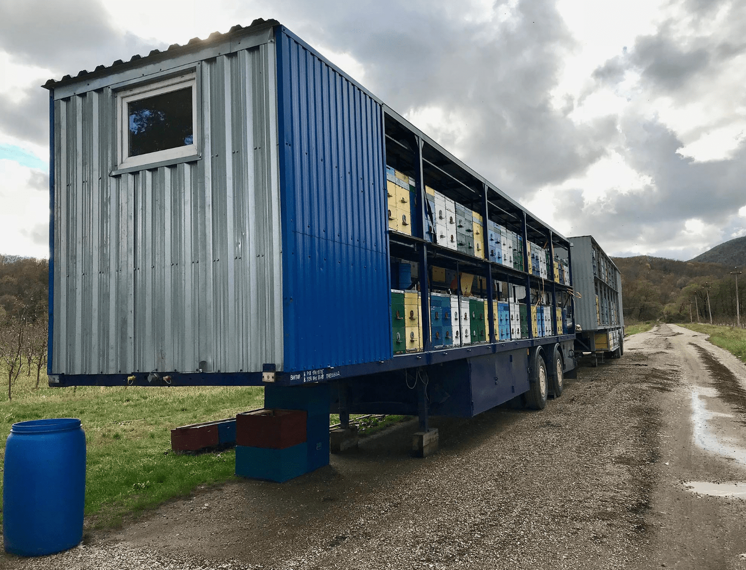 nomadic apiary photo