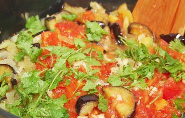 Eggplant in tomato with cilantro