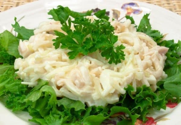 Salad with squid