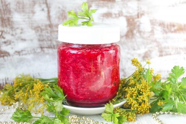 storing horseradish with beets 