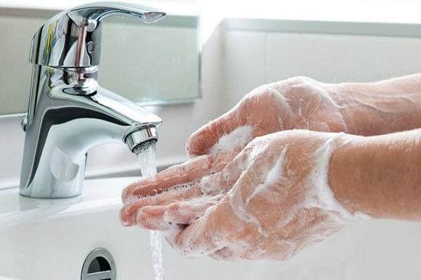 umýt si ruce 