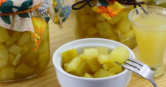 Marmelade mit Zucchini