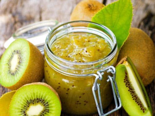 Kiwi a hruškový džem