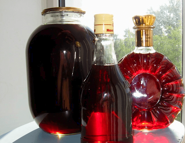 rowan liqueur 