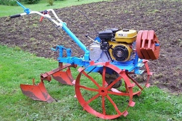 types of walk-behind tractors