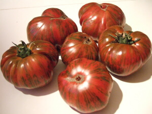 appearance of tomato Marshmallow in chocolate