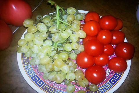 tomates e uvas