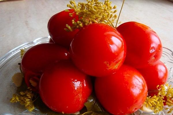 rajčata se skořicí 