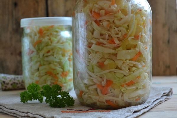 verduras en un recipiente 