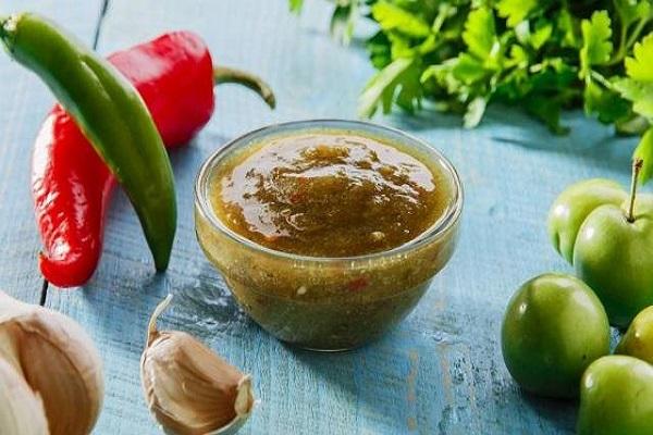 11 best step-by-step recipes for making gooseberry sauce for the winter