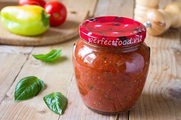 TOP 17 recipes for homemade tomato sauce for the winter