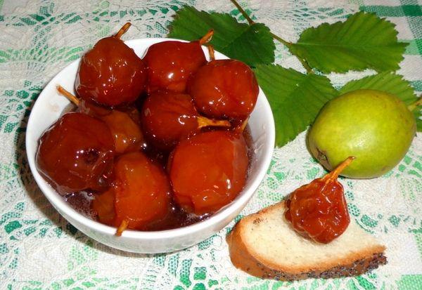 Confiture de poire entière