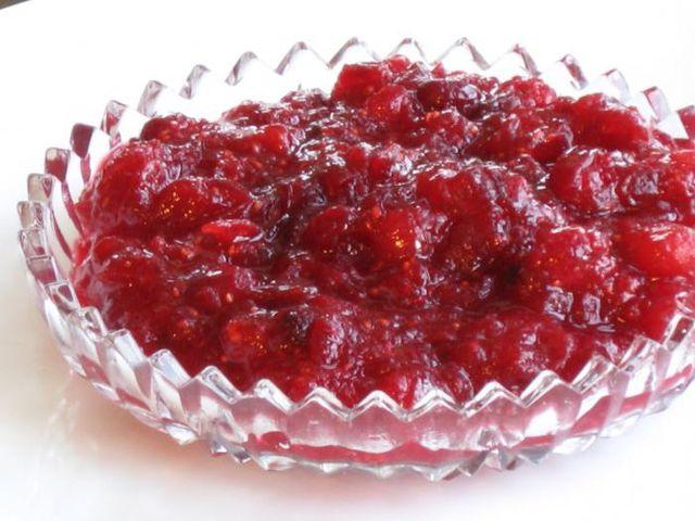 Apfel- und Himbeermarmelade 