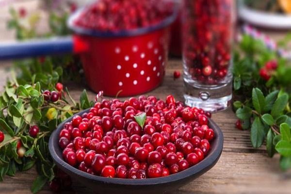 red berries 