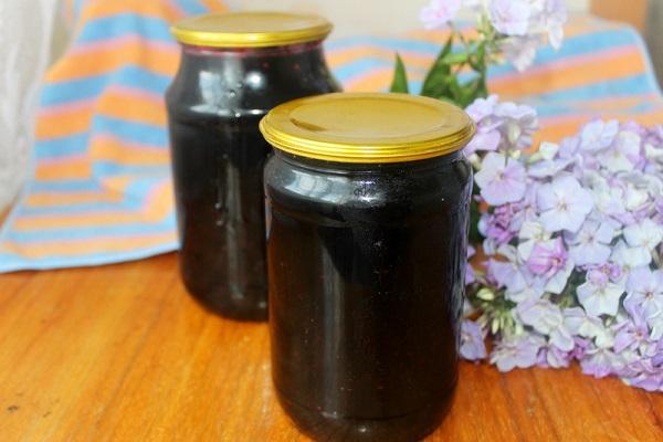 jars near flowers 